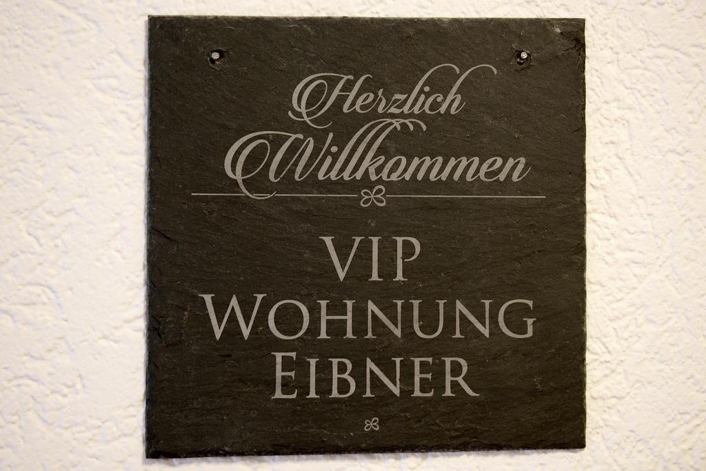 Ferienwohnungen Eibner Dettingen an der Erms Екстер'єр фото