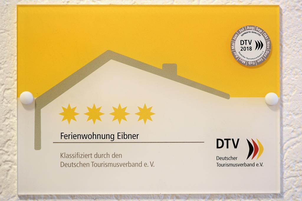 Ferienwohnungen Eibner Dettingen an der Erms Екстер'єр фото